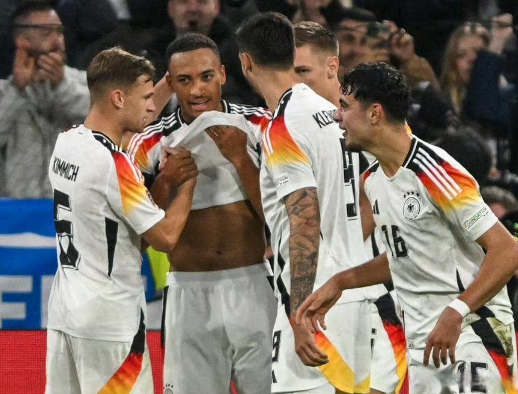 华体会体育-德国队力克葡萄牙队，梁靖崑点燃赛场  第1张